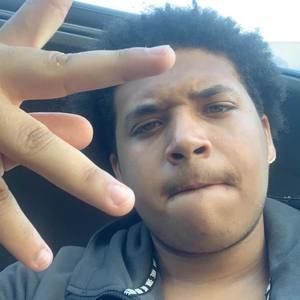 Meet your Posher, Kameron